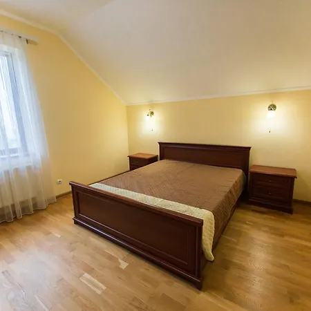 пори року Kır Evi Synyak